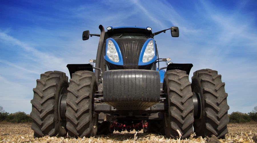 Number of UK agricultural tractor registrations in first half of 2025 has been the lowest in 27 years, Agricultural Engineers Association (AEA) confirms.
