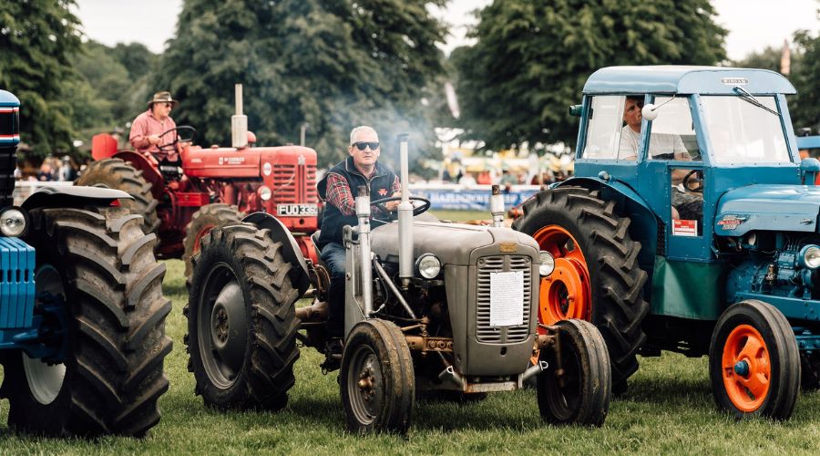 Visitors to this year’s Royal Bath & West Show are in for a treat as 45 vintage tractors will parade in celebration of agricultural heritage. 