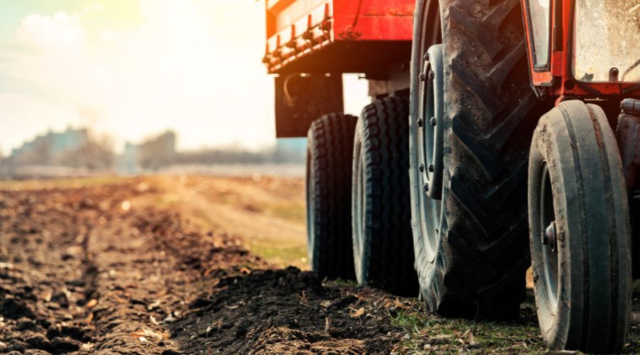 The UK Towing Safety Alliance has introduced TLC – Tyres, Load, Connectivity campaign to improve towing safety.
